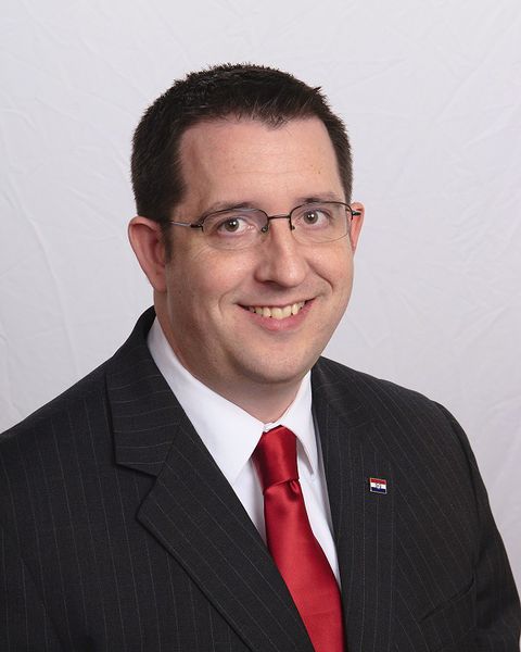 File:Raymond Chandler.jpg