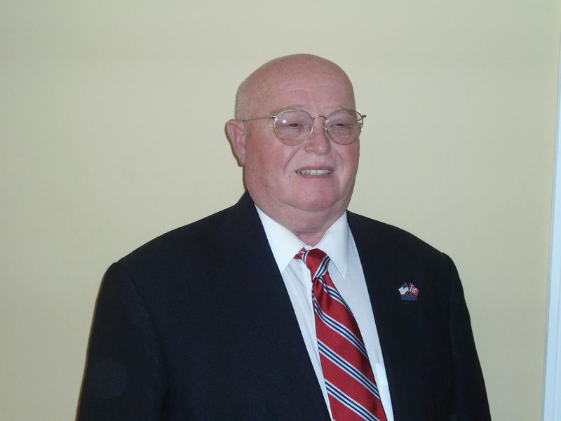 File:WesBradley.jpg